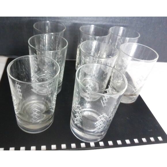 Javit Other - Vintage Javit Rain Cut Crystal Juice Glasses Set of 8